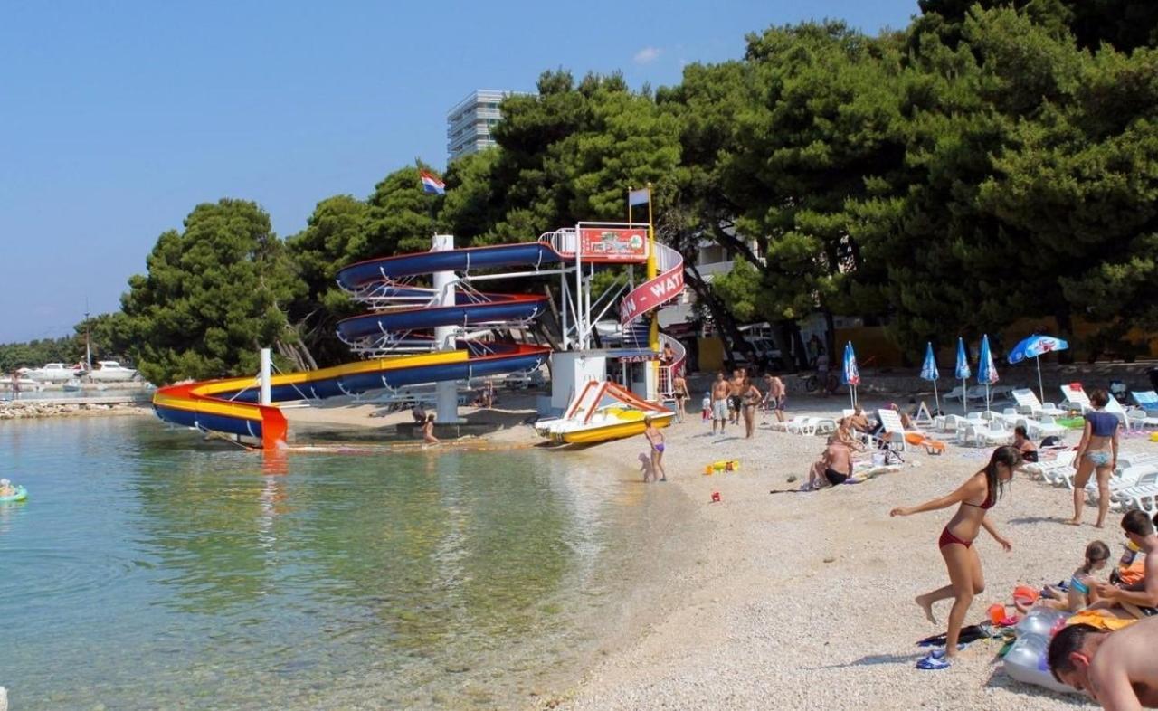 Apartment Fila - Large & Close To The Beach Makarska Kültér fotó