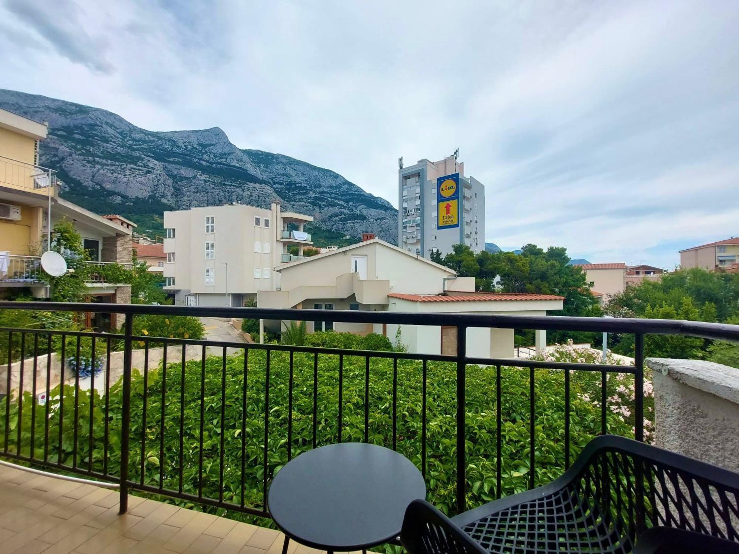 Apartment Fila - Large & Close To The Beach Makarska Kültér fotó