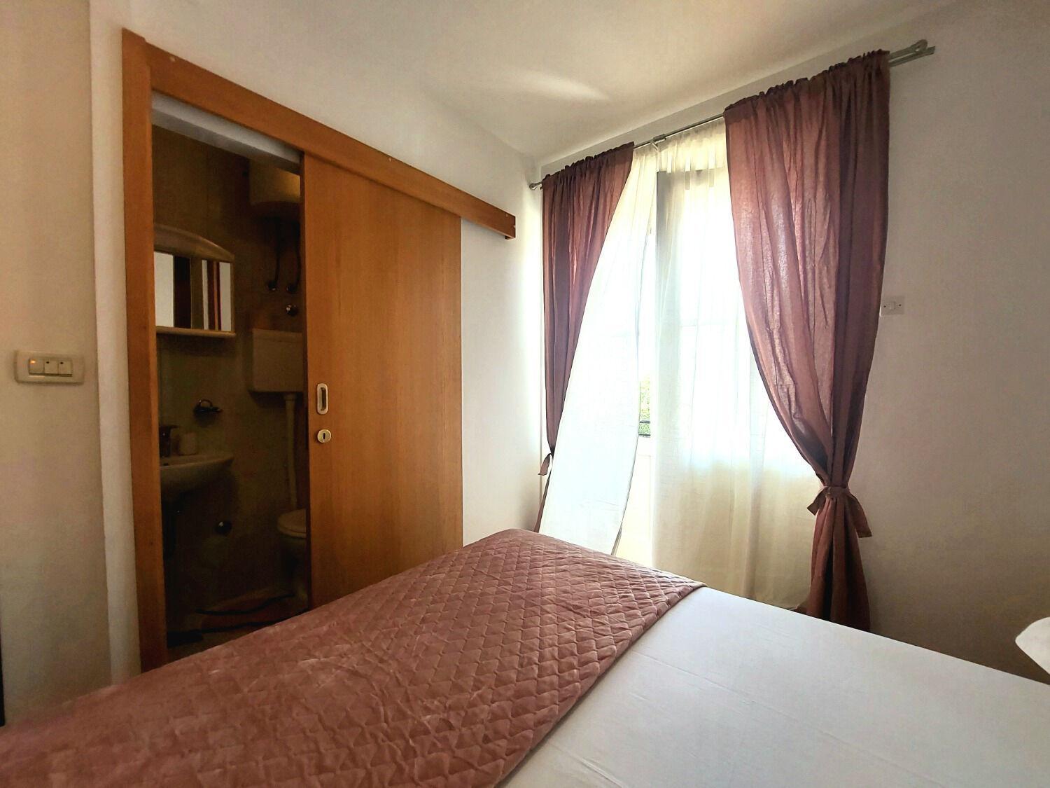 Apartment Fila - Large & Close To The Beach Makarska Kültér fotó