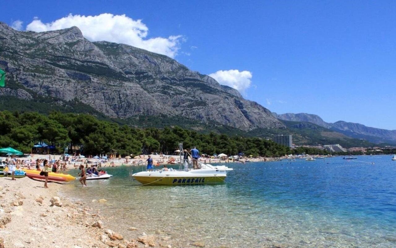 Apartment Fila - Large & Close To The Beach Makarska Kültér fotó
