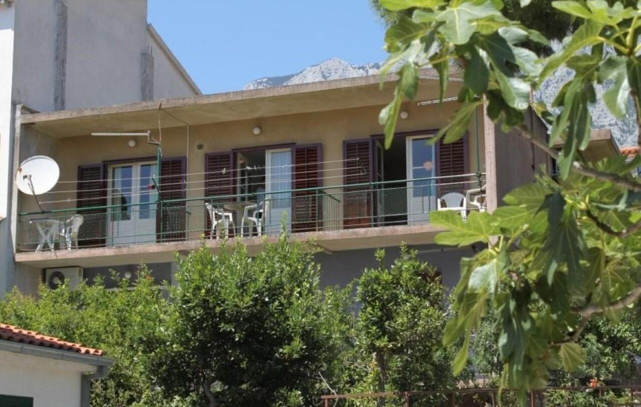Apartment Fila - Large & Close To The Beach Makarska Kültér fotó